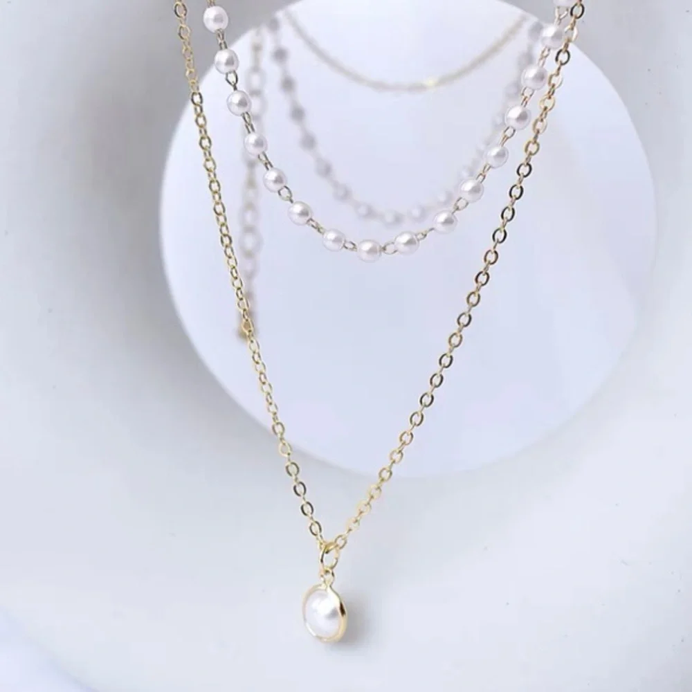 ❣️$25/3❣️ Faux Pearls Double Chain Pendant Necklace - Picture 4 of 9